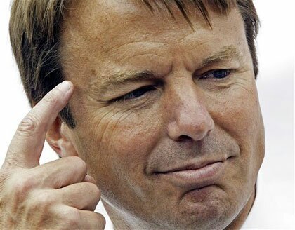 john edwards, thinking about how to spank McCain